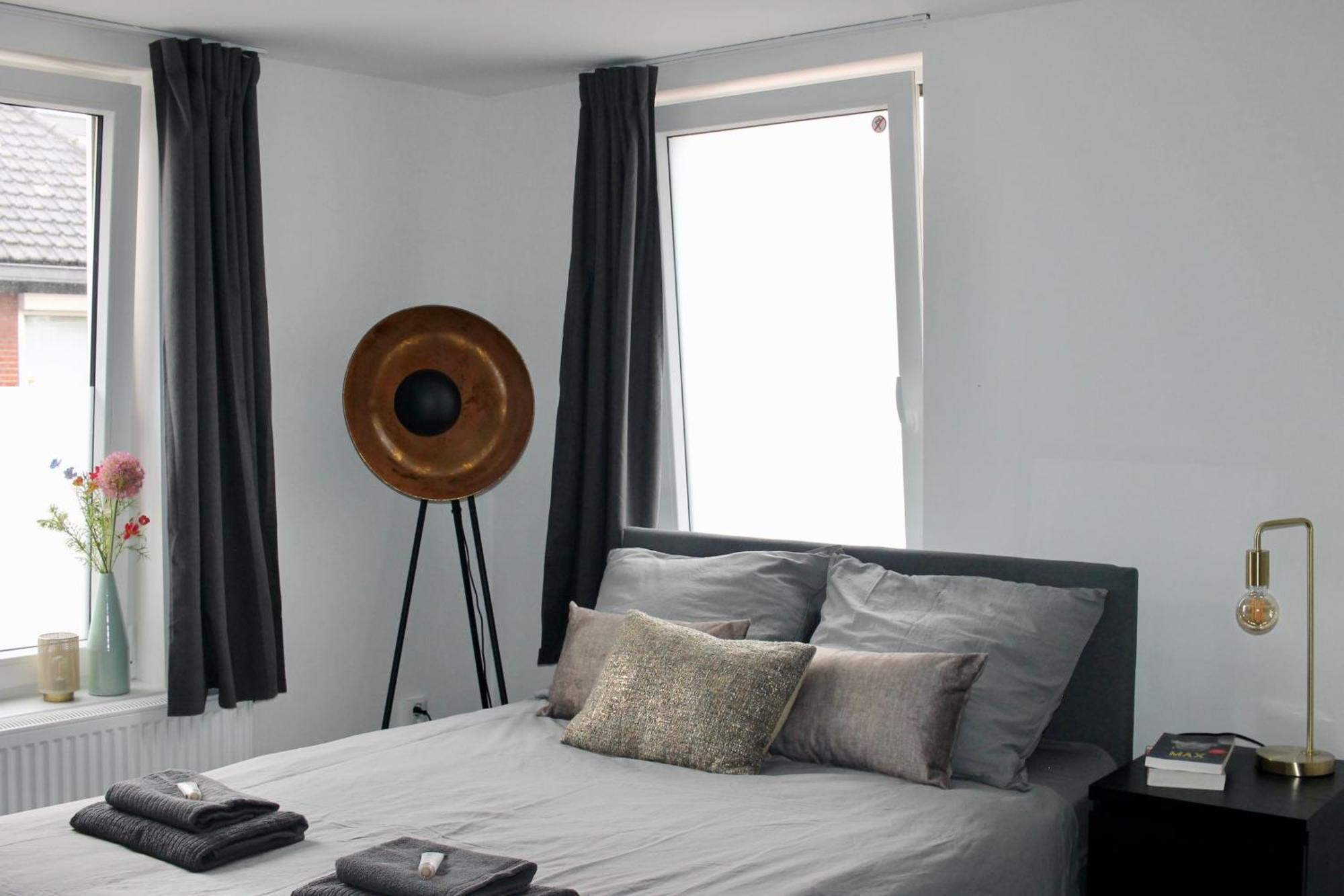 B&K Urban City Suites Tilbourg Extérieur photo