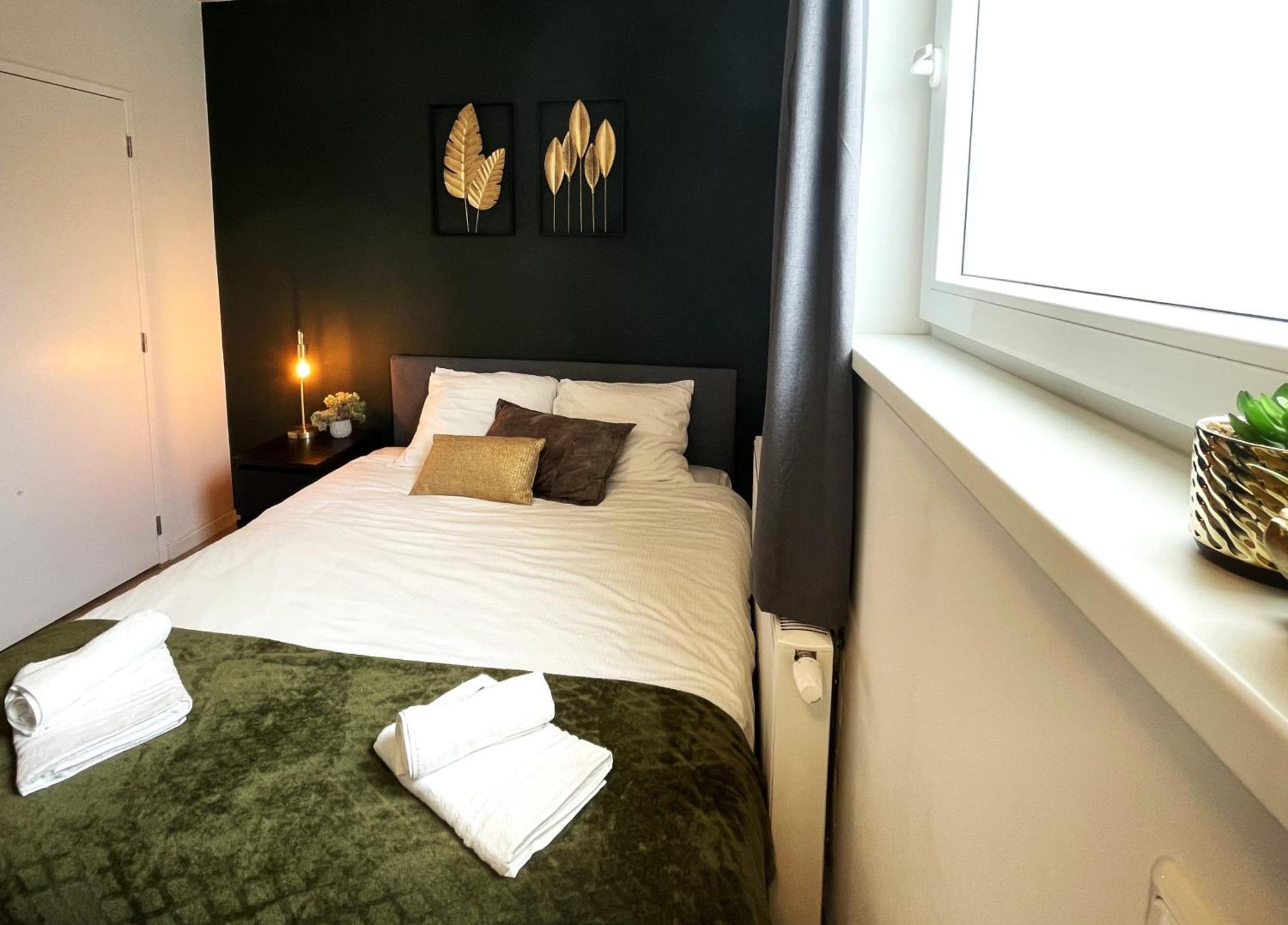 B&K Urban City Suites Tilbourg Extérieur photo