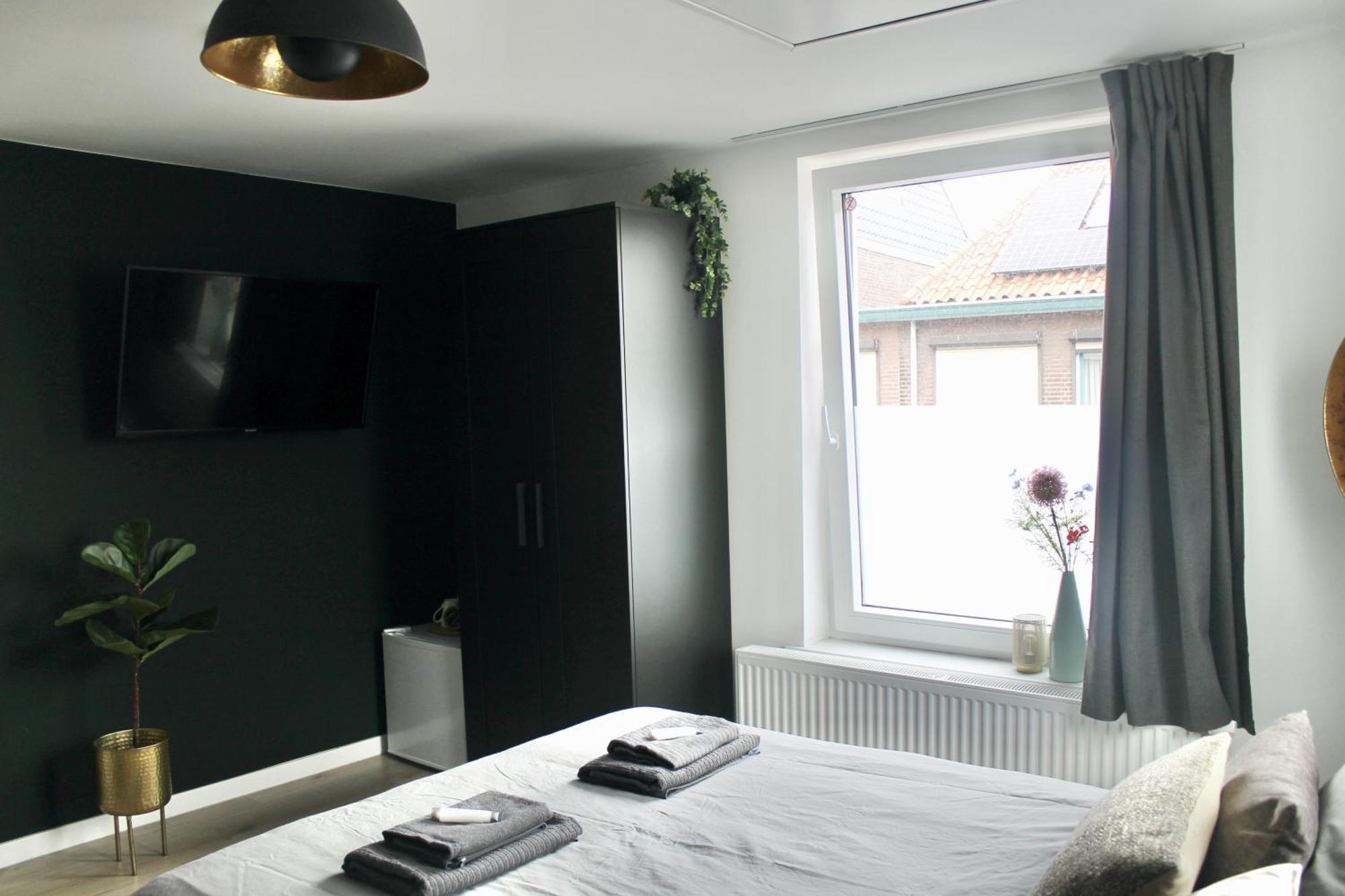 B&K Urban City Suites Tilbourg Extérieur photo